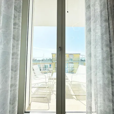 Magica Immobiliare - Res. Medusa 15 Lido di Jesolo